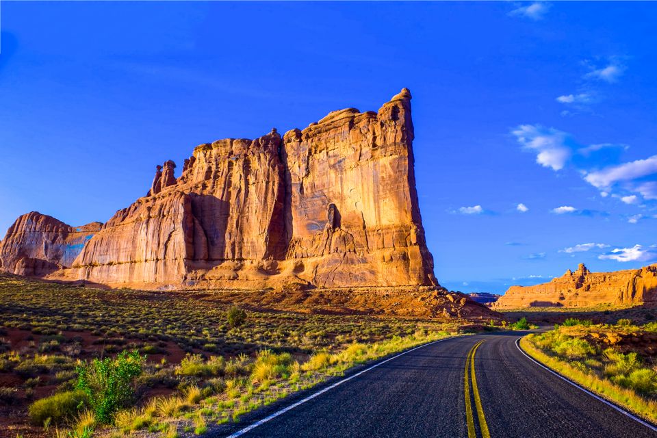 Moab: Canyonlands National Park Tour - Exploring Canyonlands National Park