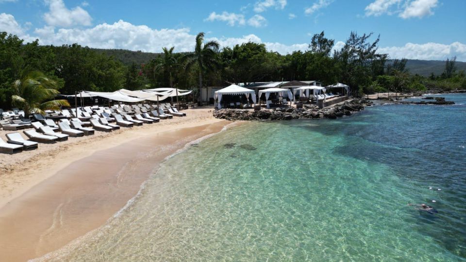 Montego Bay: River Tubing & Bamboo Beach Club VIP Access - Savory 4-course VIP Lunch