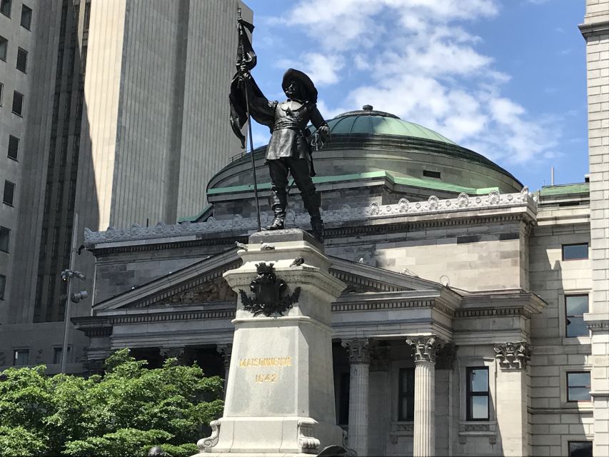 Montreal: Self-Guided Walking Tour & Scavenger Hunt - Included in the Tour