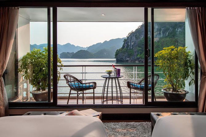 My Darling Cruises 5 Star: Amazing 3 Days Exploring Halong & Cat Ba Island - Dining and Cuisine