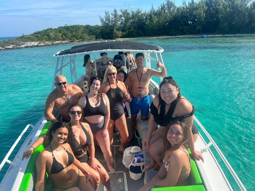 Nassau: 3 Islands Tour, Snorkel, Pig Beach, Turtles & Lunch - Swimming With Pigs