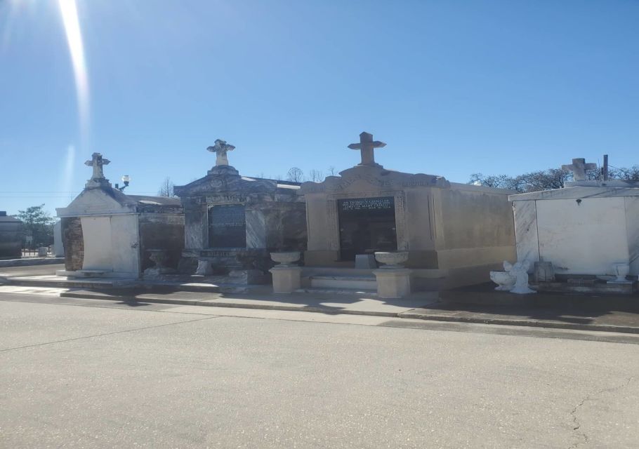 New Orleans: Secrets and Societies Cemetery Experience - Inclusion