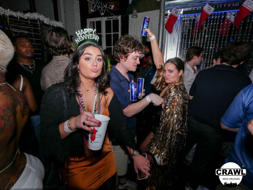 New Orleans: VIP Bar and Club Crawl Tour With Free Shots - Nightlife Experience