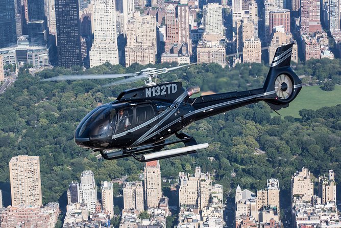 New York Helicopter Tour: Ultimate Manhattan Sightseeing - Traveler Reviews Summary