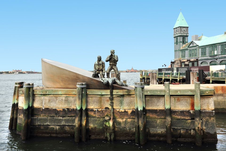 NYC: Battery Park and Statue of Liberty Self-Guided Tour - Learning About Ellis Islands History