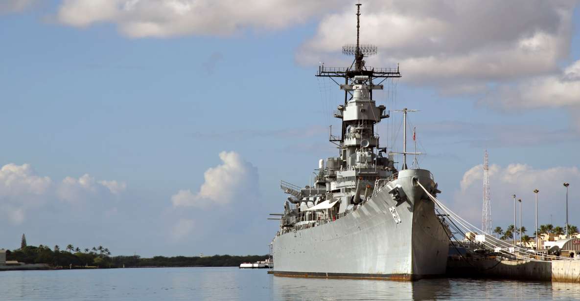 Oahu: Pearl Harbor, USS Arizona, Might Mo, & Honolulu Tour - Highlights of the Tour