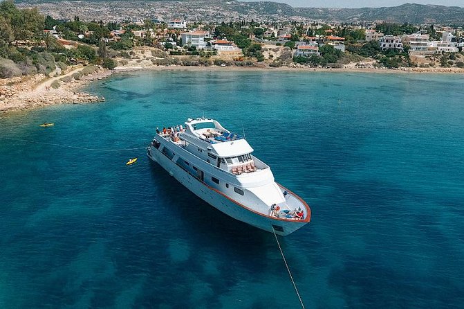 Ocean Flyer VIP Cruise From Paphos - Adults Only - Onboard Activities and Amenities