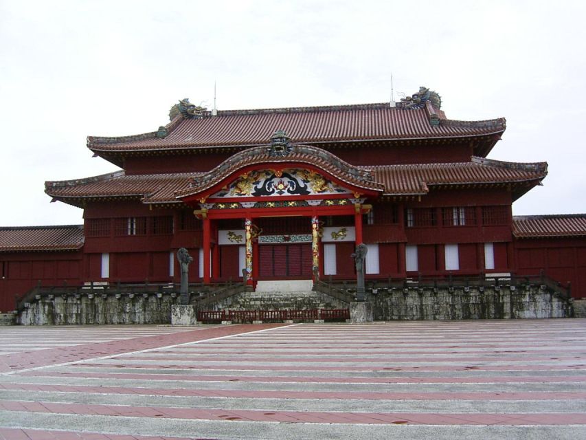 Okinawa Audio Guide: Ryukyu Kingdoms Shuri Castle - Architectural Marvels of Tamaudun