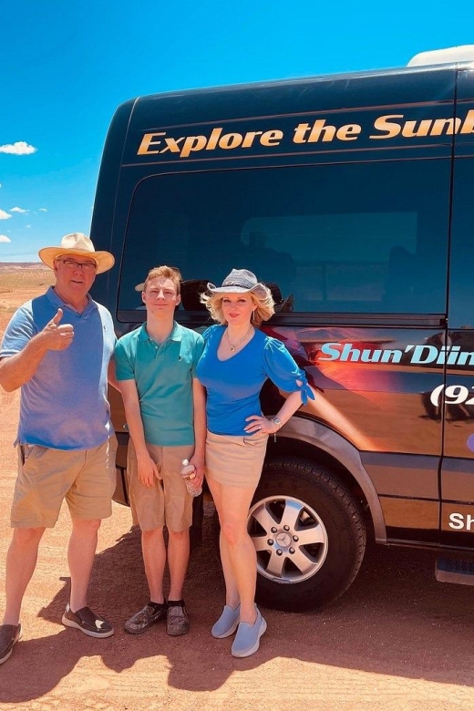 Page: Upper Antelope Canyon and Horseshoe Bend Tour - Pickup and Transportation