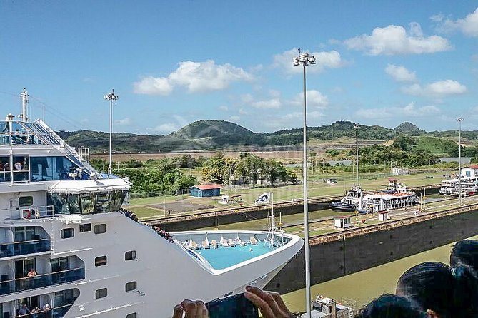 Panama Citys Top Tour - Accessibility and Health Information