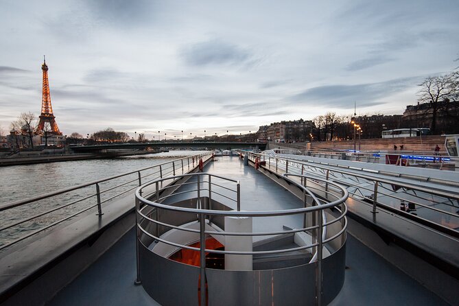 Paris Seine River Dinner Cruise With Live Music by Bateaux Mouches - Dinner Menu Options