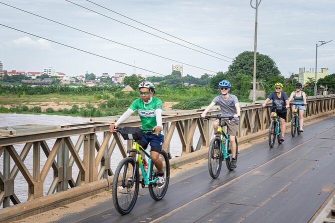 Phnom Penh: Cycle the Silk Island - Haft Day Tour - Preparing for the Ride