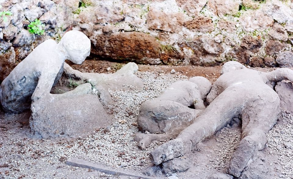 Pompeii: Guided Semi-Private Tour With Max 6 People - Intimate Group Experience