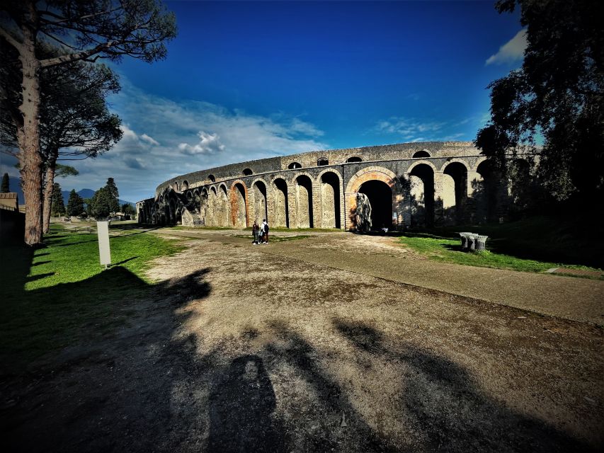 Pompeii : Theaters and the Garden of Fugitives - Guided Tour: Highlighting Key Attractions