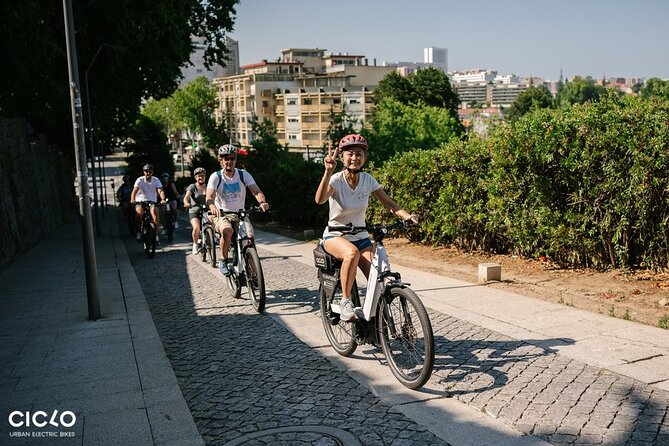 Porto Highlights in 3 Hours E-Bike Tour - Historical, Sightseeing - Cancellation Policy