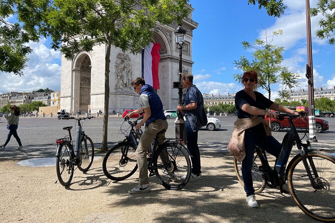 Private 2.5 Hour E-Bike Tour Around Paris - Cancellation Policy