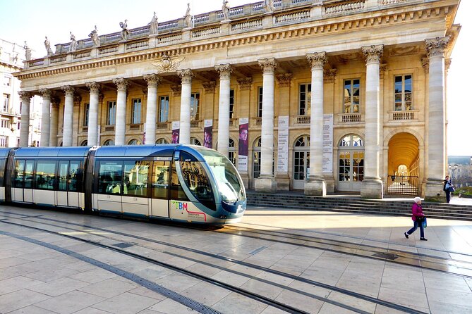 Private - Best of Bordeaux Walking Tour + Glass of Bordeaux Wine - Meeting Point and Pickup