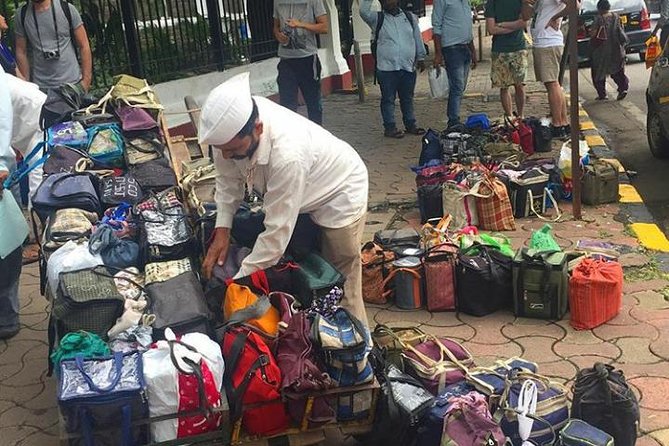 Private Combo Tours Sightseeing + Dharavi Slum + Dhobi Ghat & Dabbawalas - Dharavi Slum Exploration