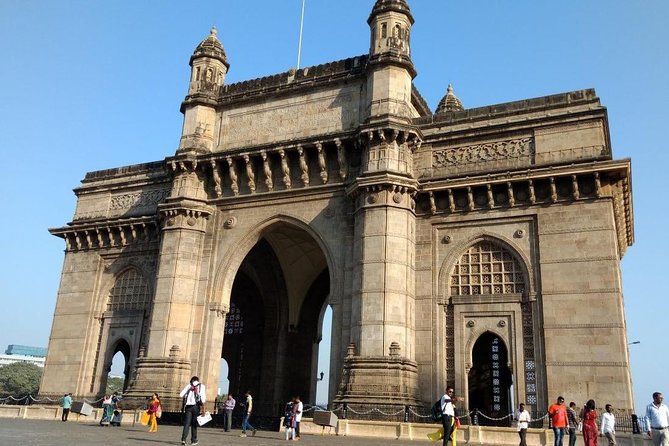Private Full Day Sightseeing Tour of Mumbai - Accessibility and Infant Seats
