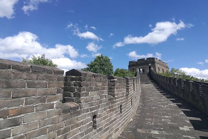 Private Half-Day Mutianyu Great Wall Tour Including Round Way Cable Car or Toboggan - Age and Accessibility