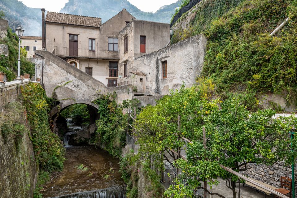 Private Hike to Amalfi Valley of the Mills - Amalfi Coast - Discovering the Old Paper Mills