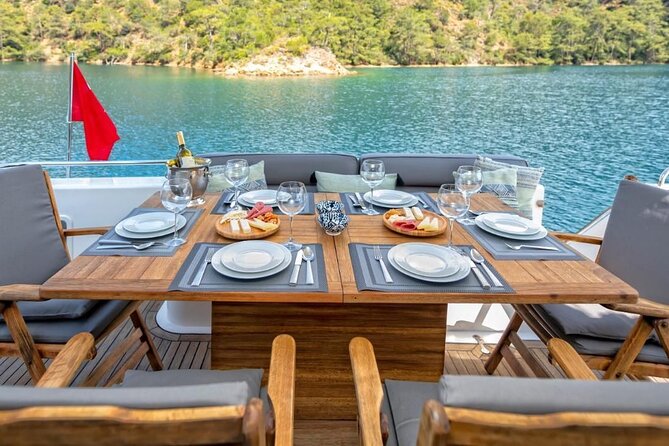 Private Luxury Yacht Cruise on Bosphorus - Passenger Reviews and Ratings