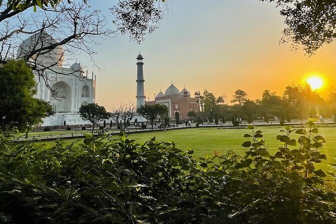 Private Same Day Taj Mahal Luxury Tour By Train From New Delhi - Accessibility Features