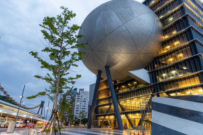 [Private Tour] Shilin Night Market Walking Tour With a Private Tour Guide (2-hr) - Experiencing Taiwanese Cuisine