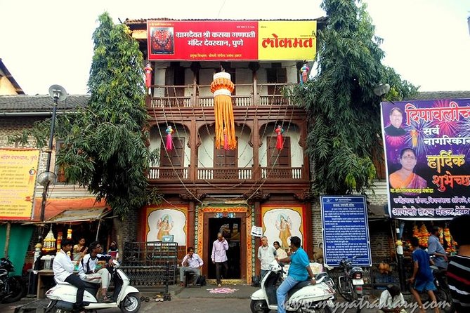 Pune Walking Tour With a Punekar - Exploring Shaniwar Wada