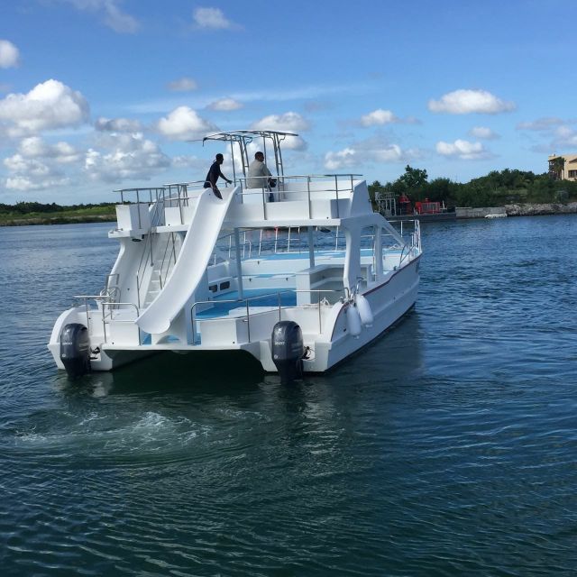 Punta Cana: Catalina Island Cruise With Lunch and Open Bar - Frequently Asked Questions