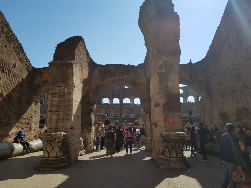 Rome: Colosseum, Arena Floor Roman Forum, Palatine Hill Tour - Exploring Ancient Politics