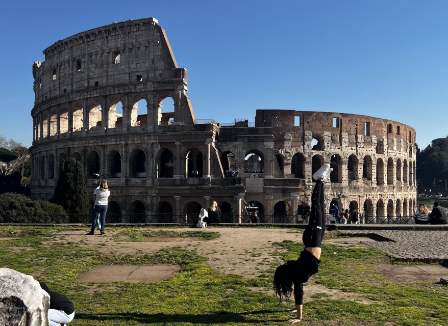 Rome: Colosseum, Roman Forum, and Palatine Hill Private Tour - Palatine Hill and Imperial Residences