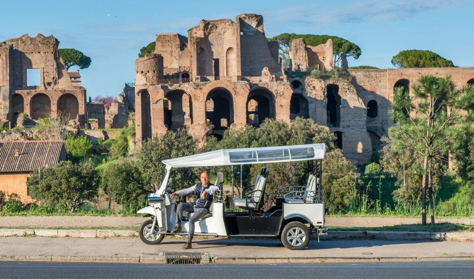 Rome: Private City Tour by Electric Tuk Tuk - Discover Historical Landmarks