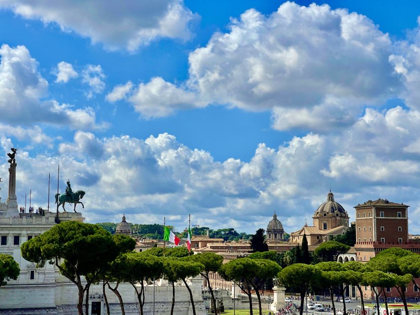 Rome: Trajans Markets, Column, and Forum Private Tour - Accessibility and Mobility