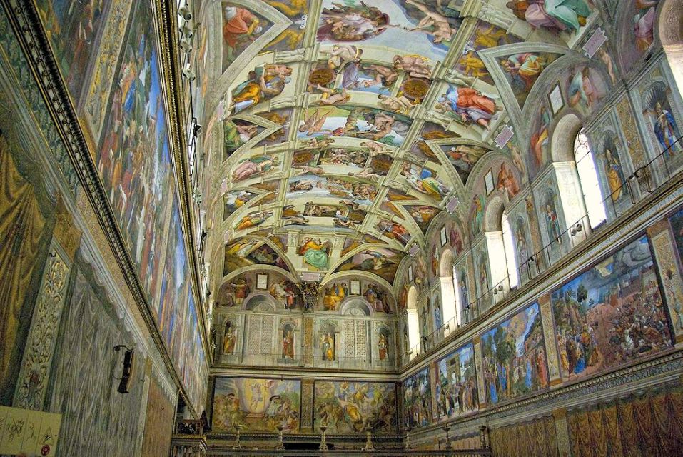 Rome: Vatican Museums and Sistine Chapel Private Tour - Gallery of Tapestries Walkthrough