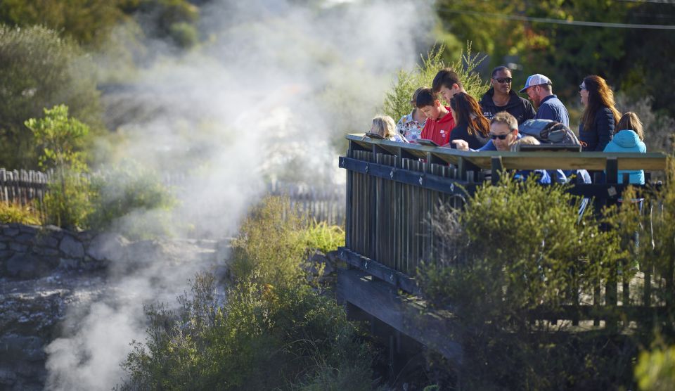 Rotorua: Whakarewarewa Village Guided Tour - What to Bring