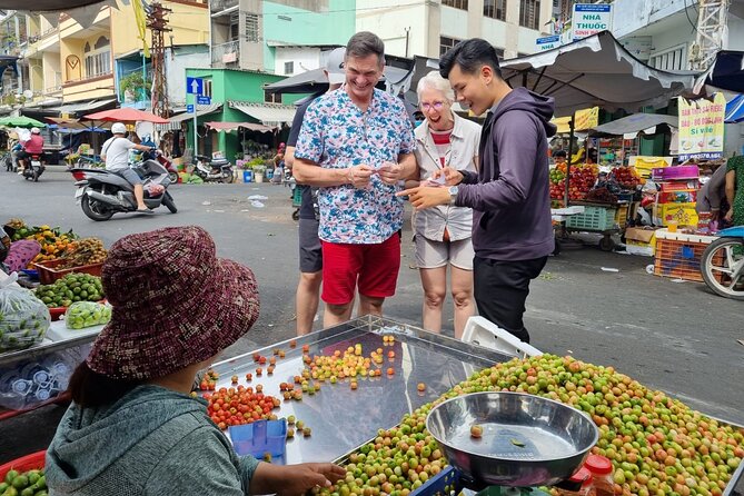 Saigon Private/Small-Group Walking Food Tour With 13 Tastings - Group Size