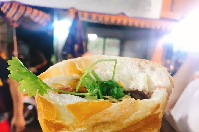 Saigon Tour Signature Local Street Food by Scooter Female Driver - Scooter Ride Experience
