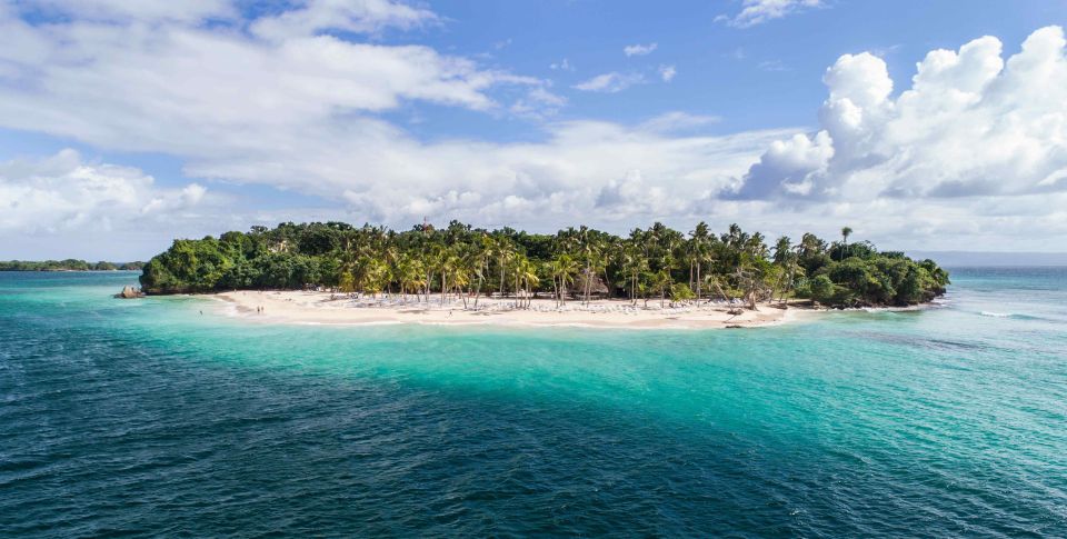 Samana: Cayo Levantado Day Trip by Boat - Getting to the Meeting Point