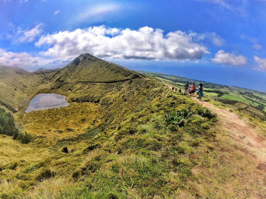 São Miguel: Sete Cidades and Crater Lakes Hike - Stories and Legends