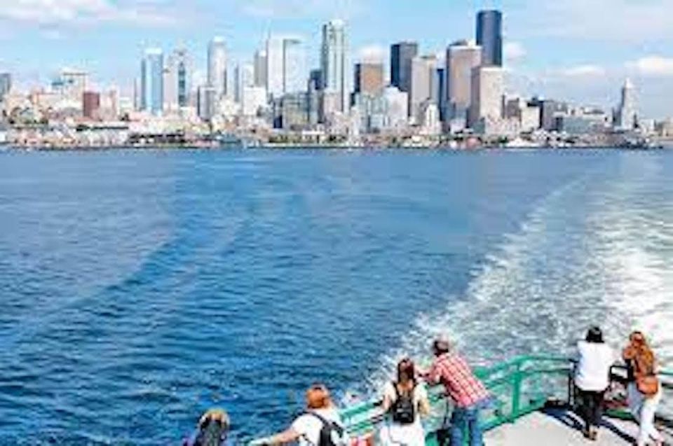 Seattle: Bainbridge Island E-Bike Tour - Guided Town Exploration