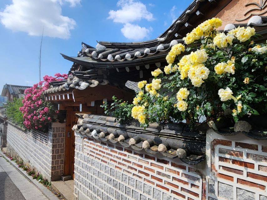 Seoul: Gyeongbokgung Palace, Bukchon Hanok Village, and Gwangjang Market Tour - Tour Inclusions and Exclusions