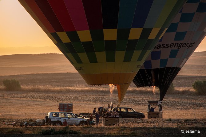 Seville Hot-Air Balloon Ride With Breakfast, Cava & Hotel Pick up - Breakfast and Champagne