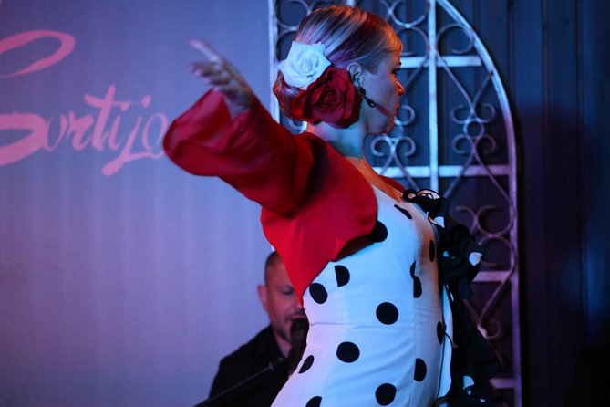 Skip the Line: Flamenco Show, Dinner and Workshop Madrid Ticket - Meeting Point and Pickup Location