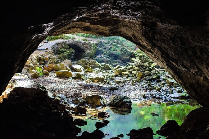 Skocjan UNESCO Caves and Piran Full Day Tour (Small Group, Max. 8) - Group Size and Accessibility