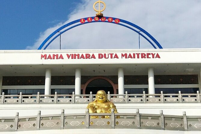 SMALL Group: Batam Day Tour With Ferry, 1-Hour Massage, and Lunch From Singapore - Tour Experience