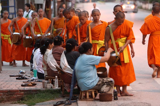 Small Group Half Day Luang Prabang City Tour - History and Cultural Insights