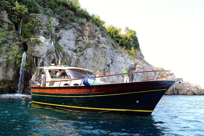 Small Group Sorrento and Amalfi Coast Boat Tour With Local Host - Meeting and Pickup