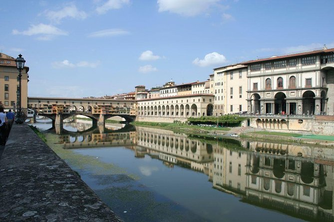 Small Group Uffizi & Accademia Museum With Walking Tour - Benefits of a Small Group Tour