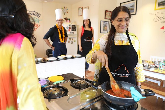 Spice Knight - Market Walk With Indian Food Class - Spices and Spice Boxes